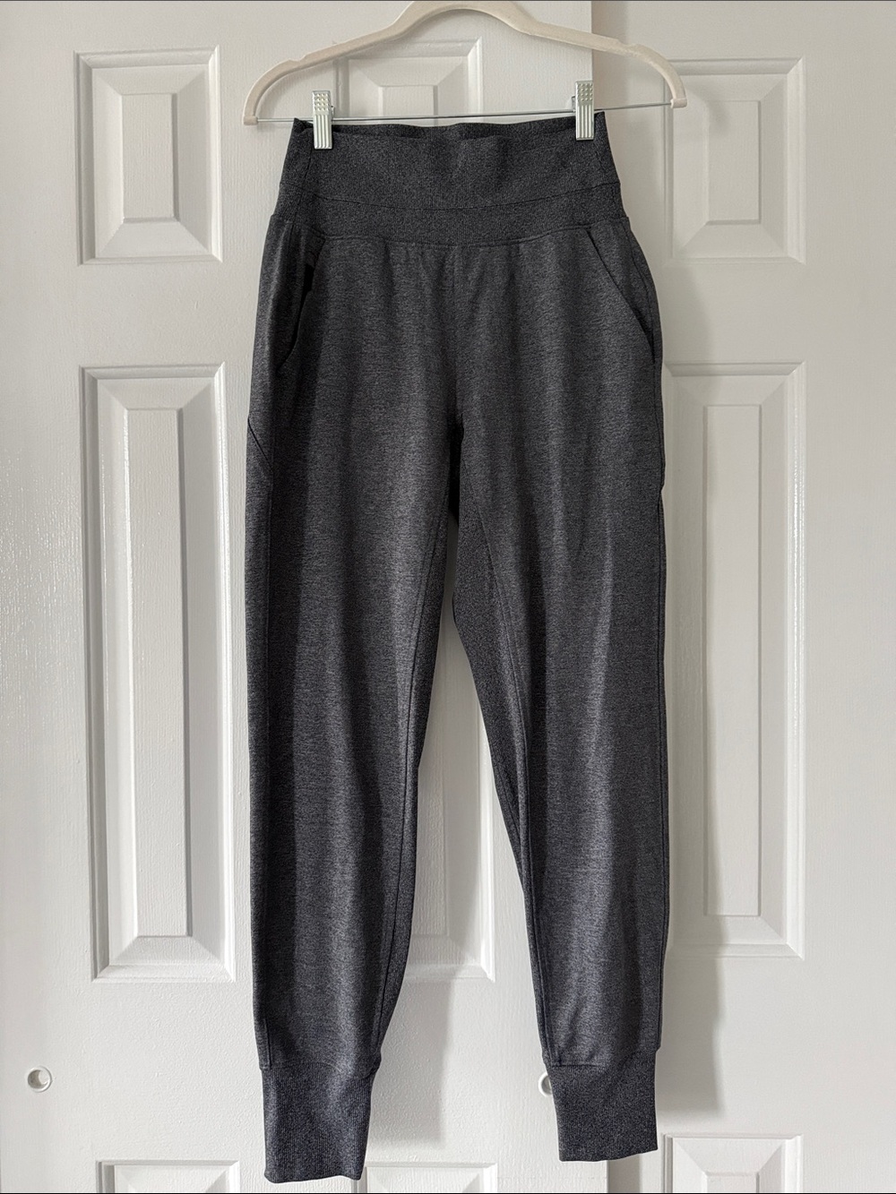 Athleta Dark Heather Gray Venice Jogger - XXS